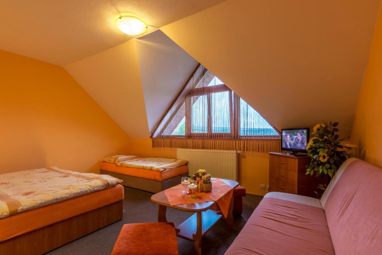 Penzion Palusak Stara Lesna Exterior foto