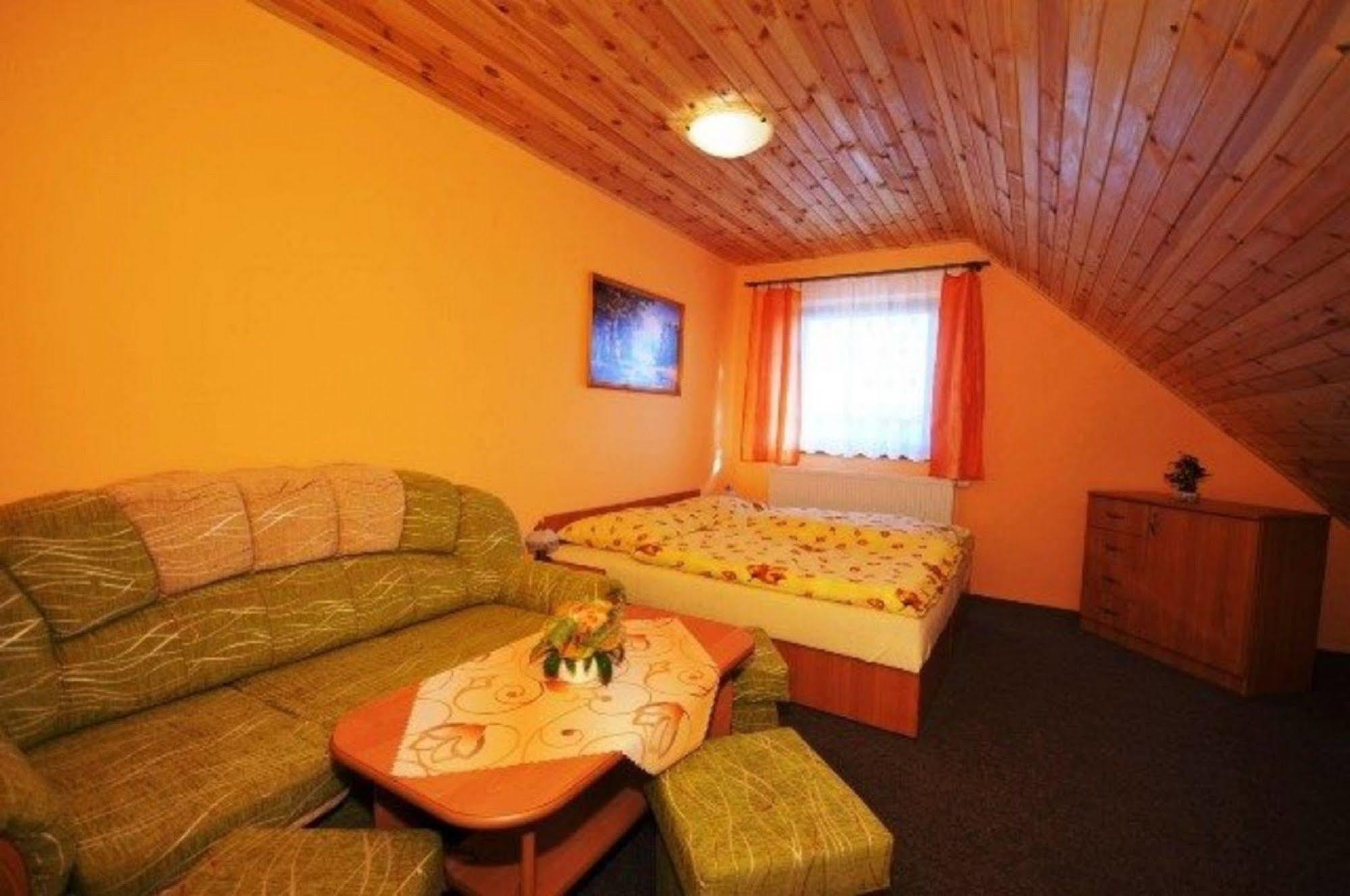 Penzion Palusak Stara Lesna Exterior foto