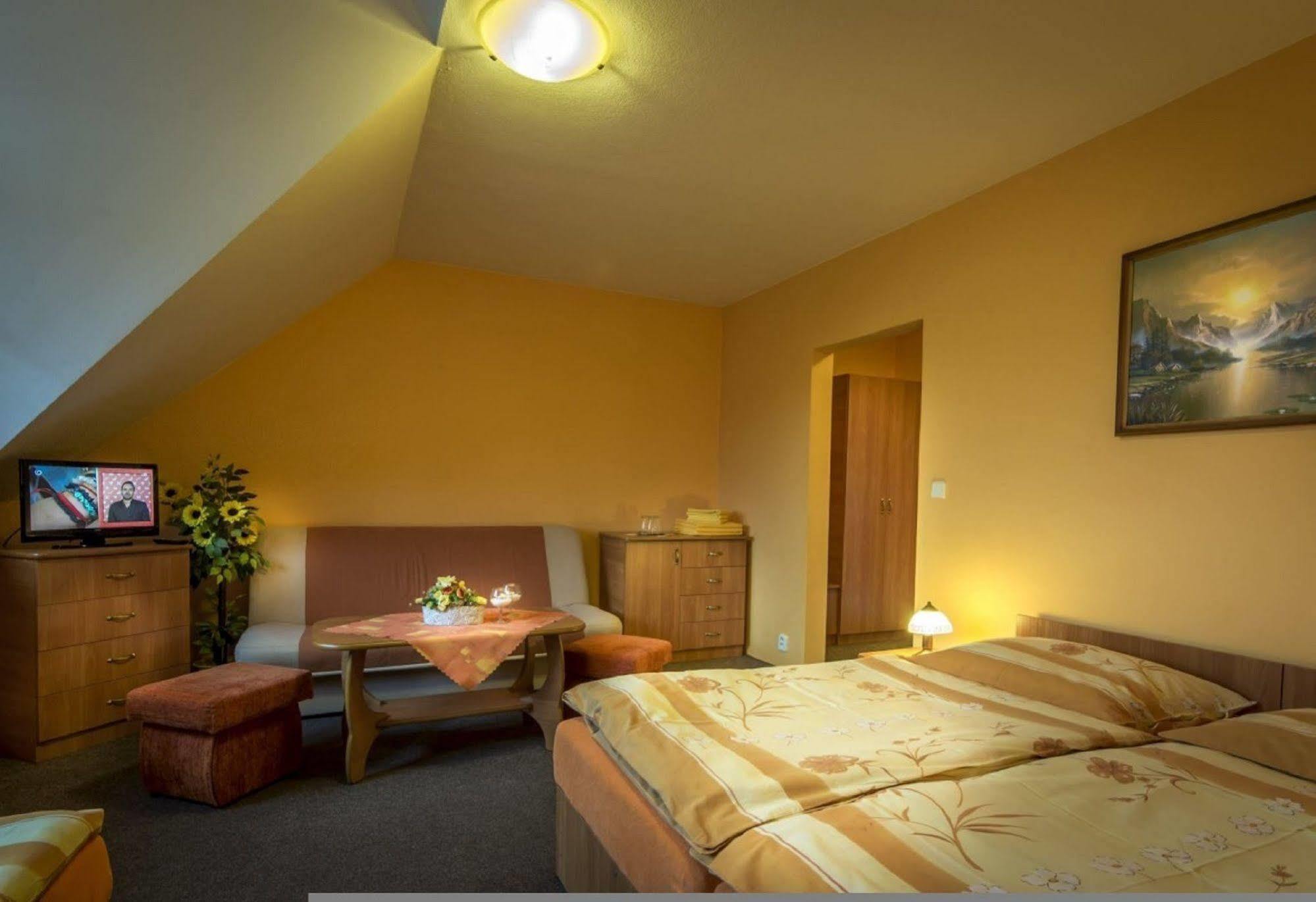 Penzion Palusak Stara Lesna Exterior foto